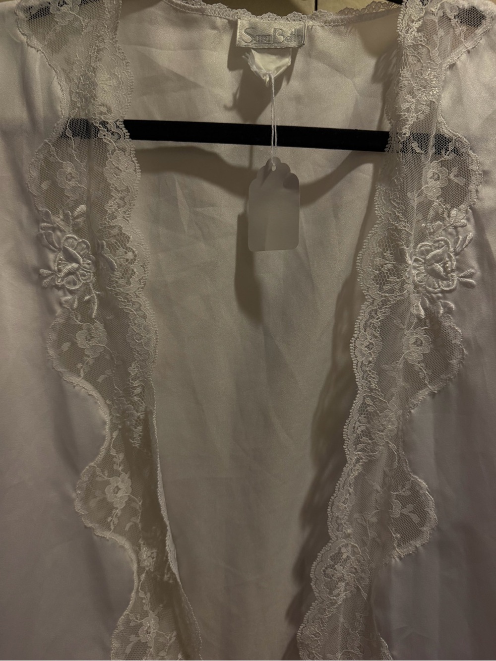 Long White Lace-Trim Robe - Picture 2 of 4